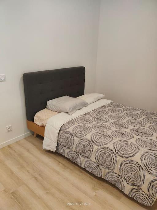 Logement Complet A ビユールバンヌ エクステリア 写真